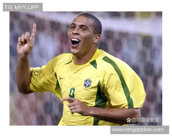 足球巨星4号球员个人风采全景展示与精彩瞬间回顾